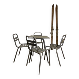 Chaises et table TOLIX