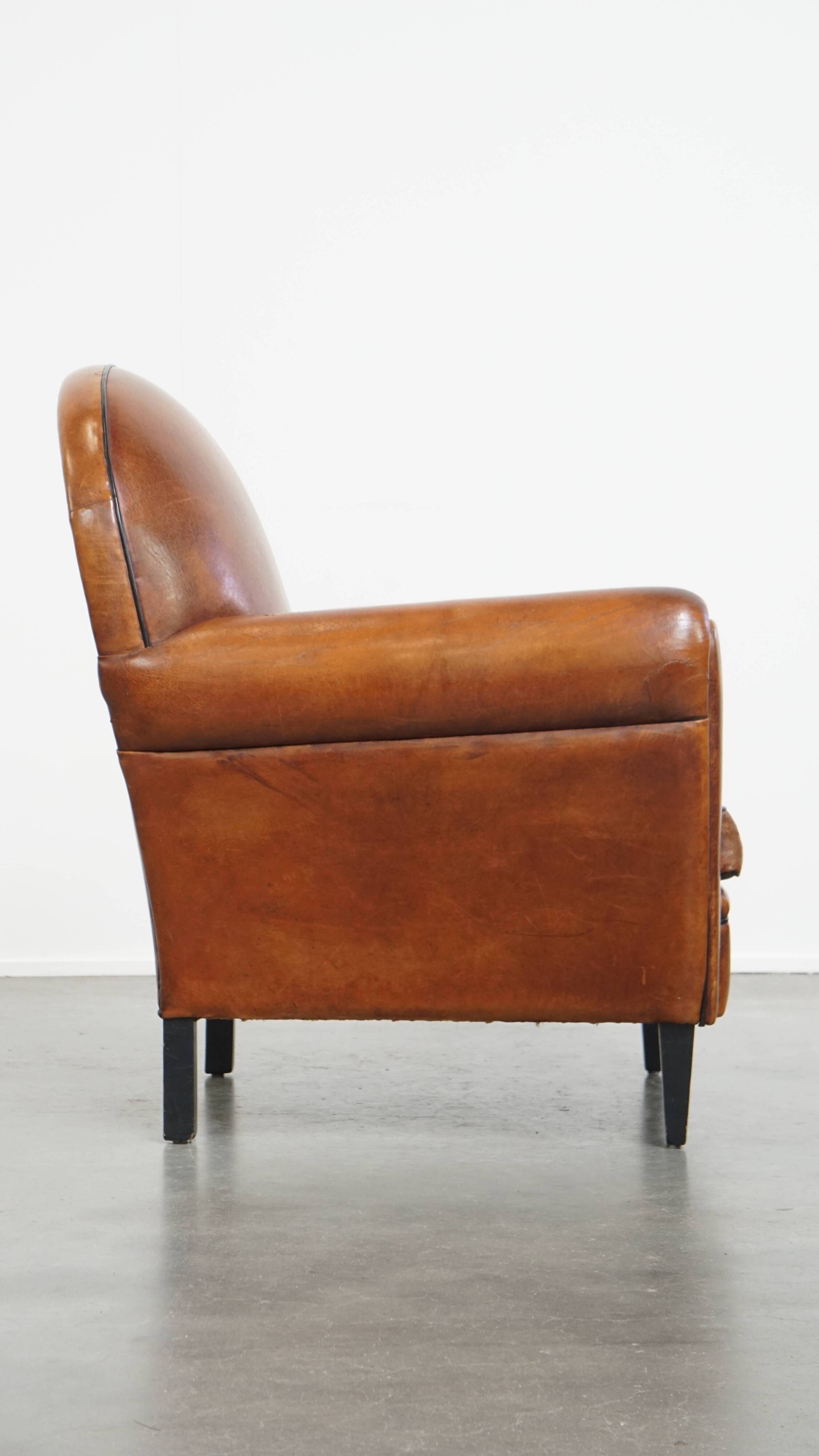 Sheepskin Leather Art Deco Style Design Armchair