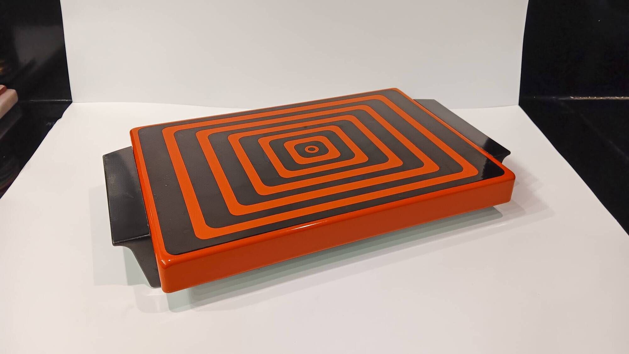 Perfector food warmer - Very 70's with its beautiful orange color!