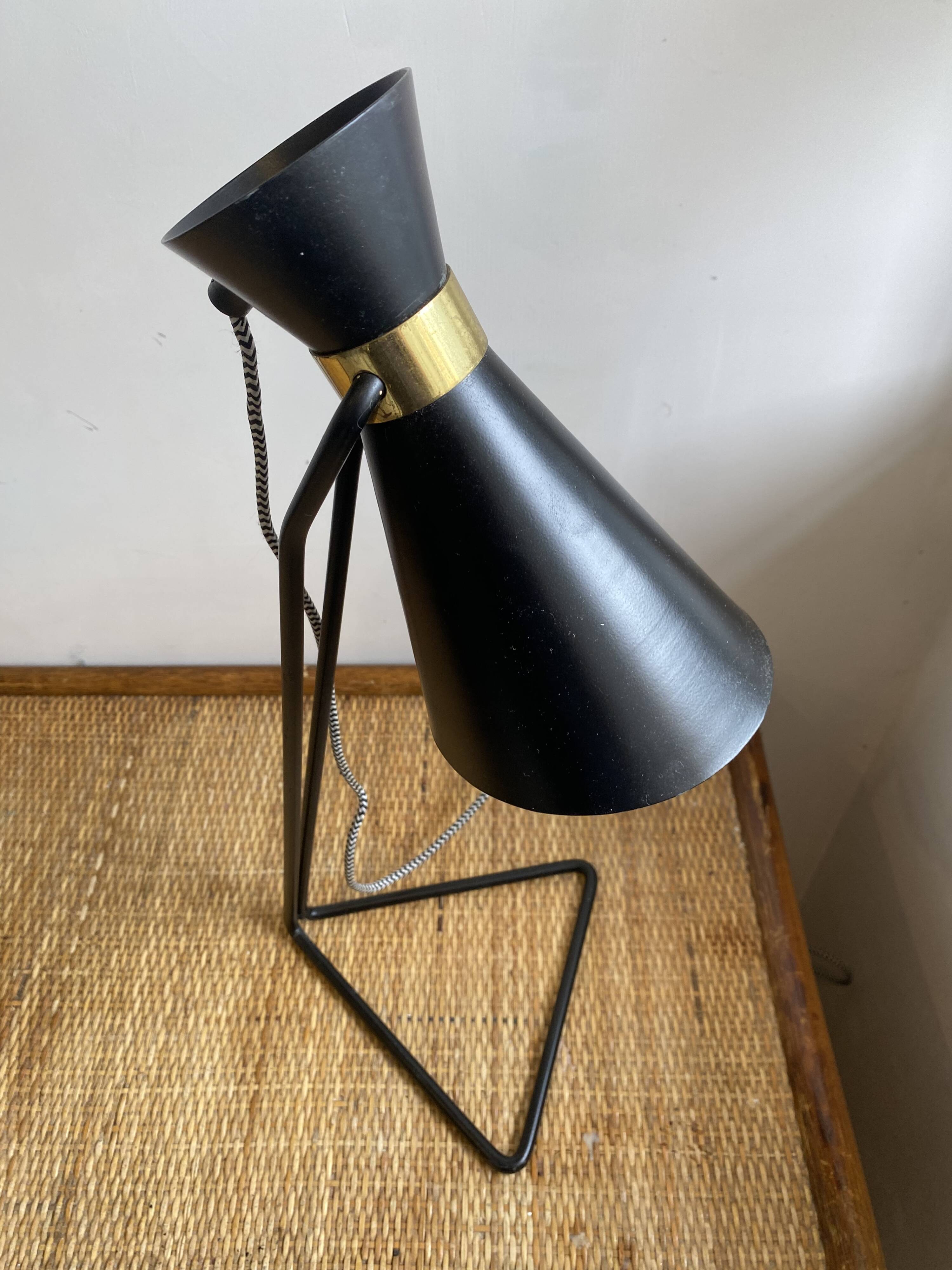 Vintage 1970s black metal cocotte lamp
