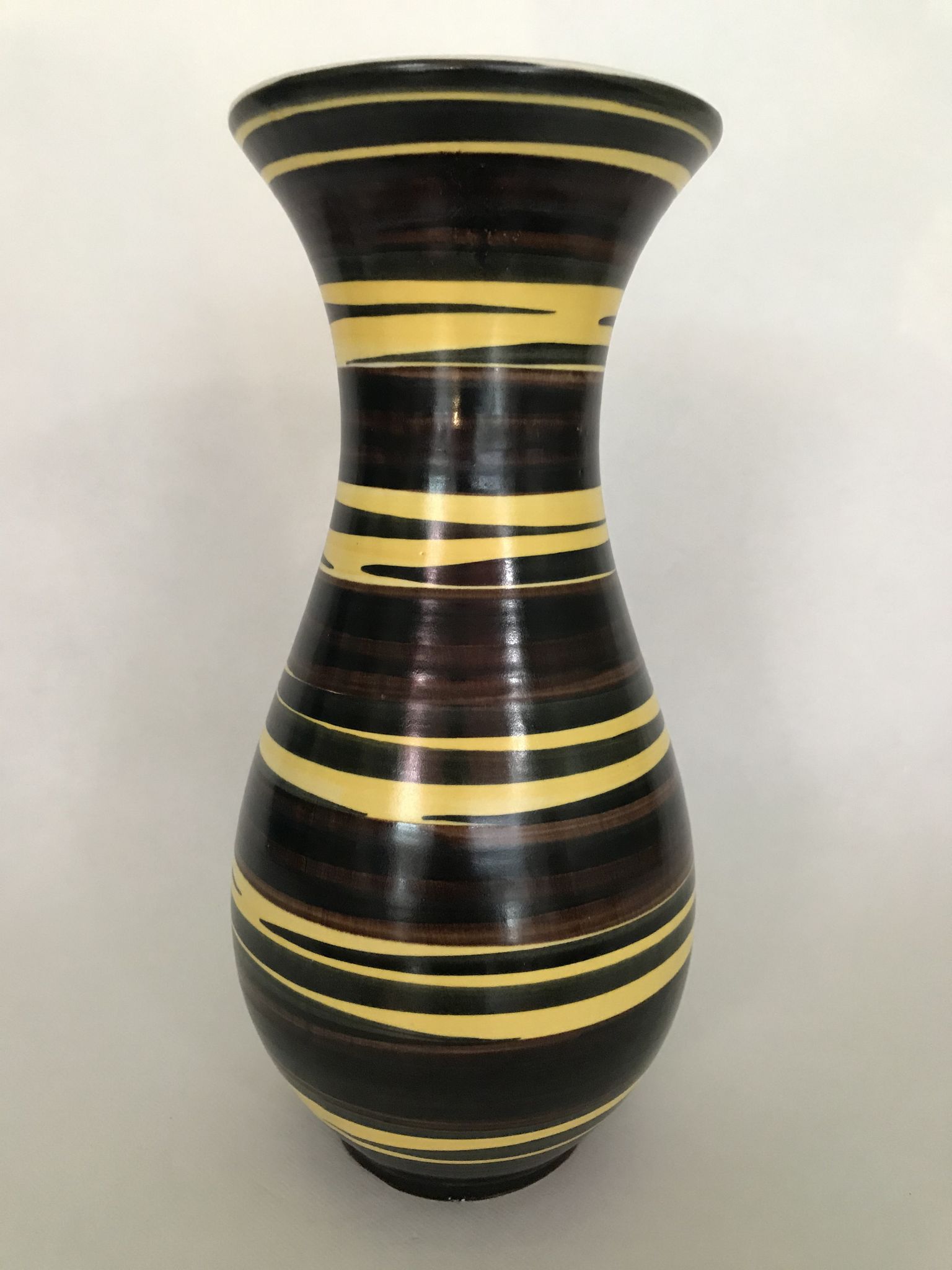 Demon vase Saint Clement, multicolored zebra decoration, numbered. Around 1950-1960