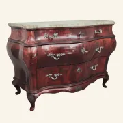 Commode galbée de style Louis XV en ronce d'acajou, dessus de marbre