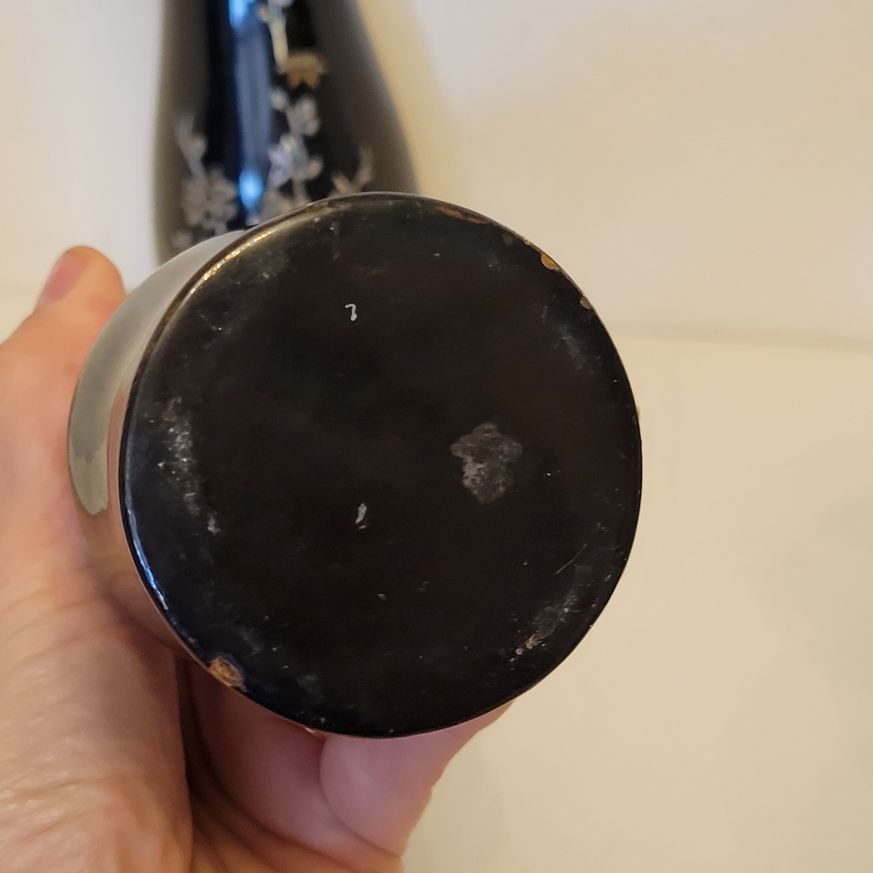 5 Vietnam vases black lacquered wood and mother-of-pearl inlays