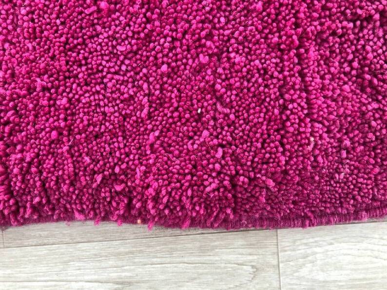 Wool rug 2.4/1.6m pink