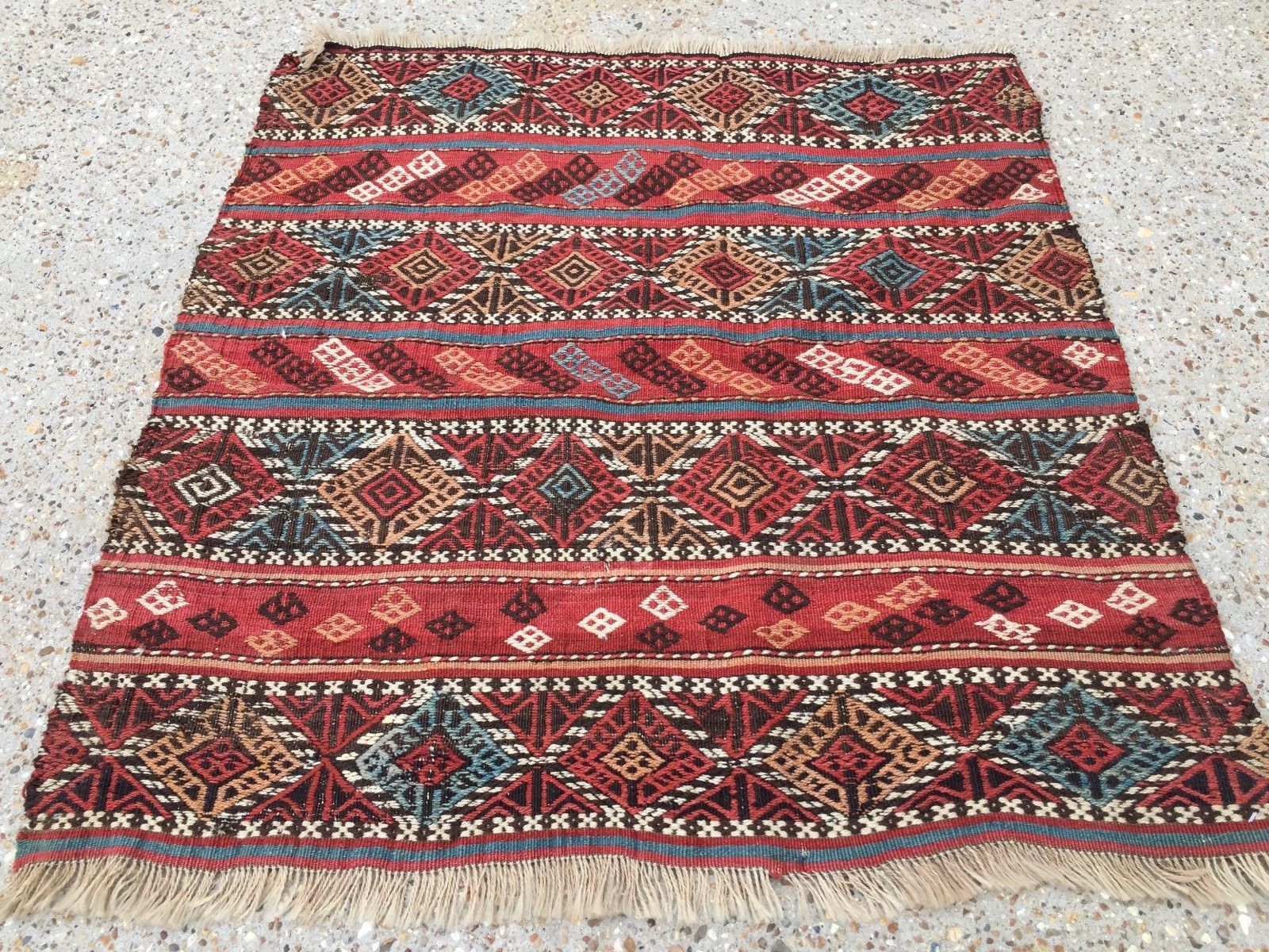 Antique Turkish Kilim Rug shabby vintage old wool country home Kelim 95x93cm
