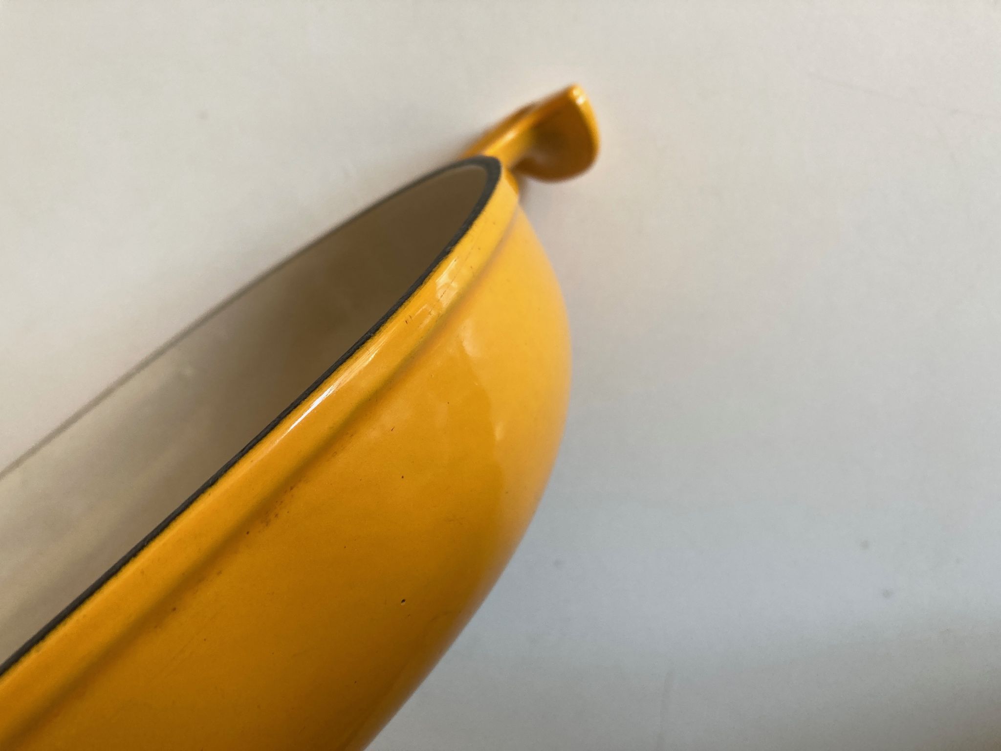 Oven dish Enzo Mari for Cocotte Le Creuset La Mama 1970 Italian design