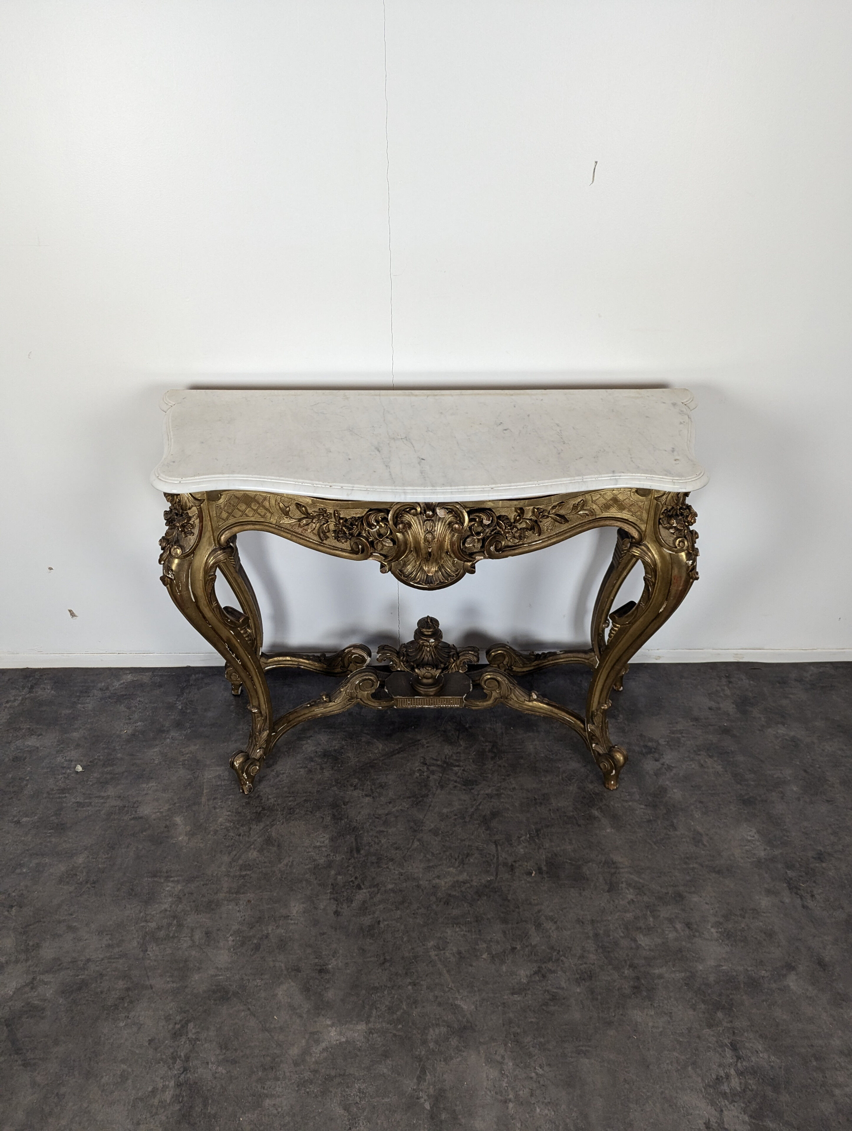 Gilded wooden console from the Napoleon III period