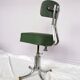 Chaise pivotante en skaï vert et acier chromé, Pullman, 1960