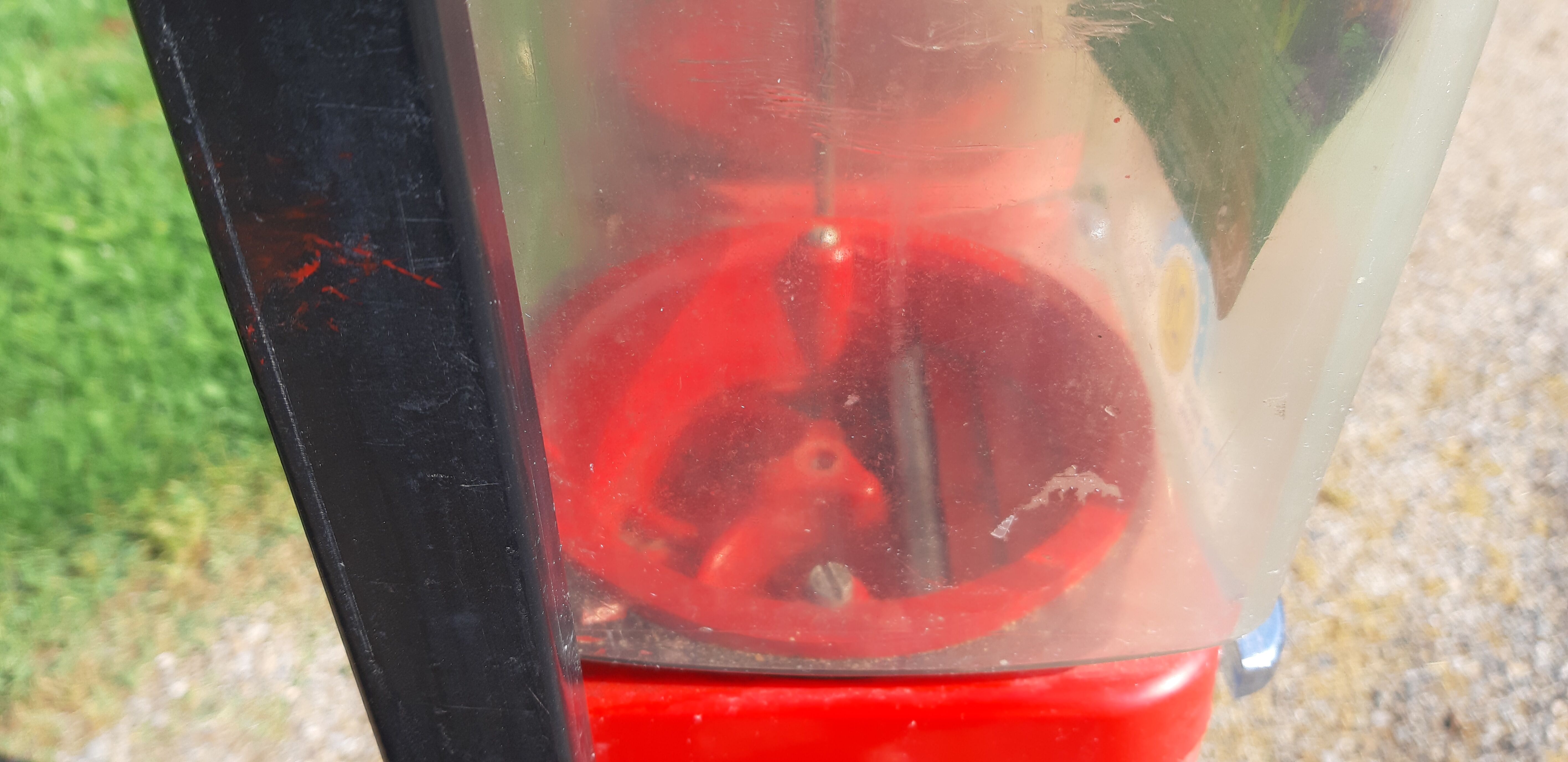 BRABO Candy Dispenser