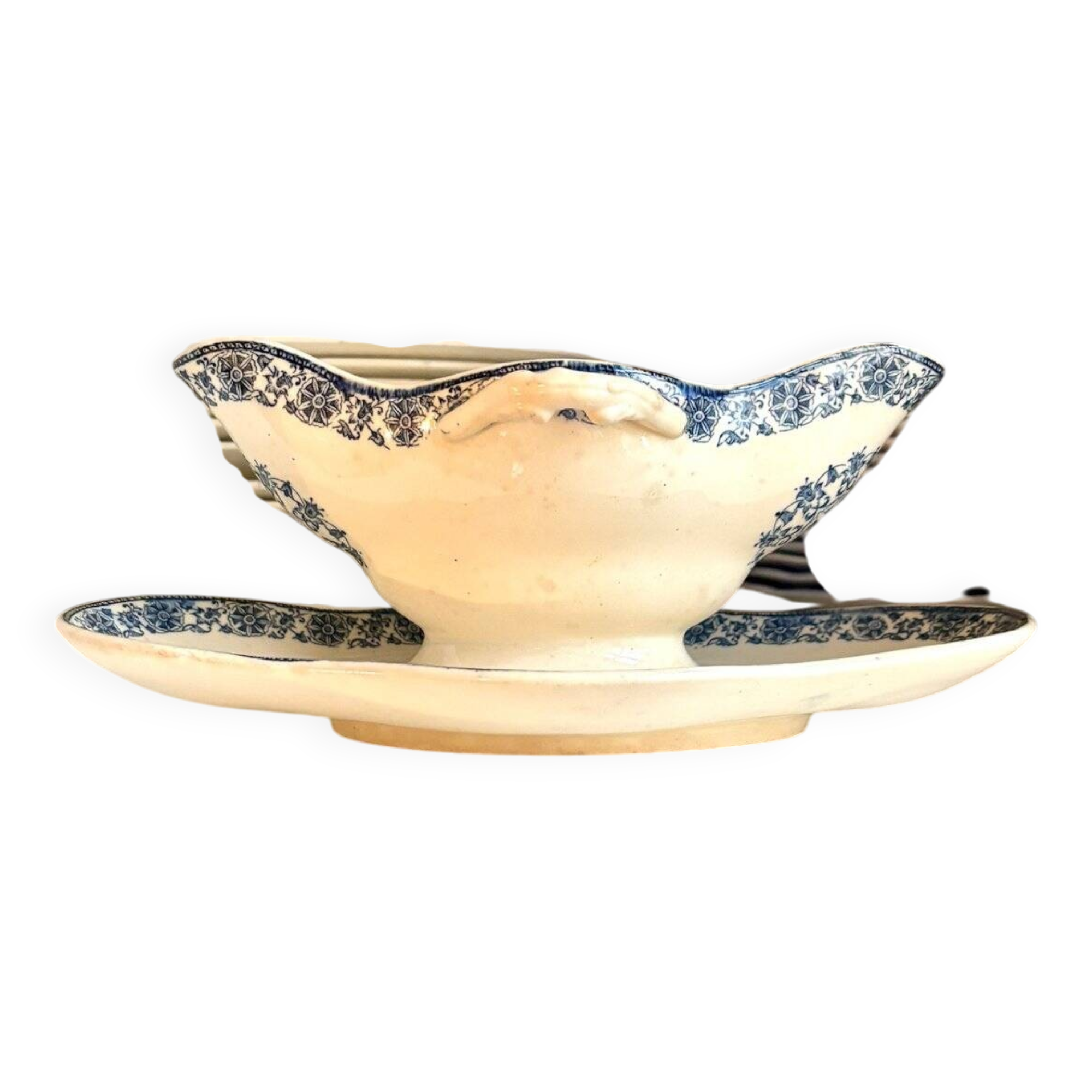 Gien ironware sauce boat, "Arabesques" service