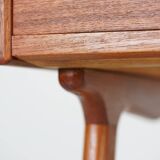 Danish teak desk, Model 64, by Arne Wahl Iversen for Vinde Møbelfabrik, 196