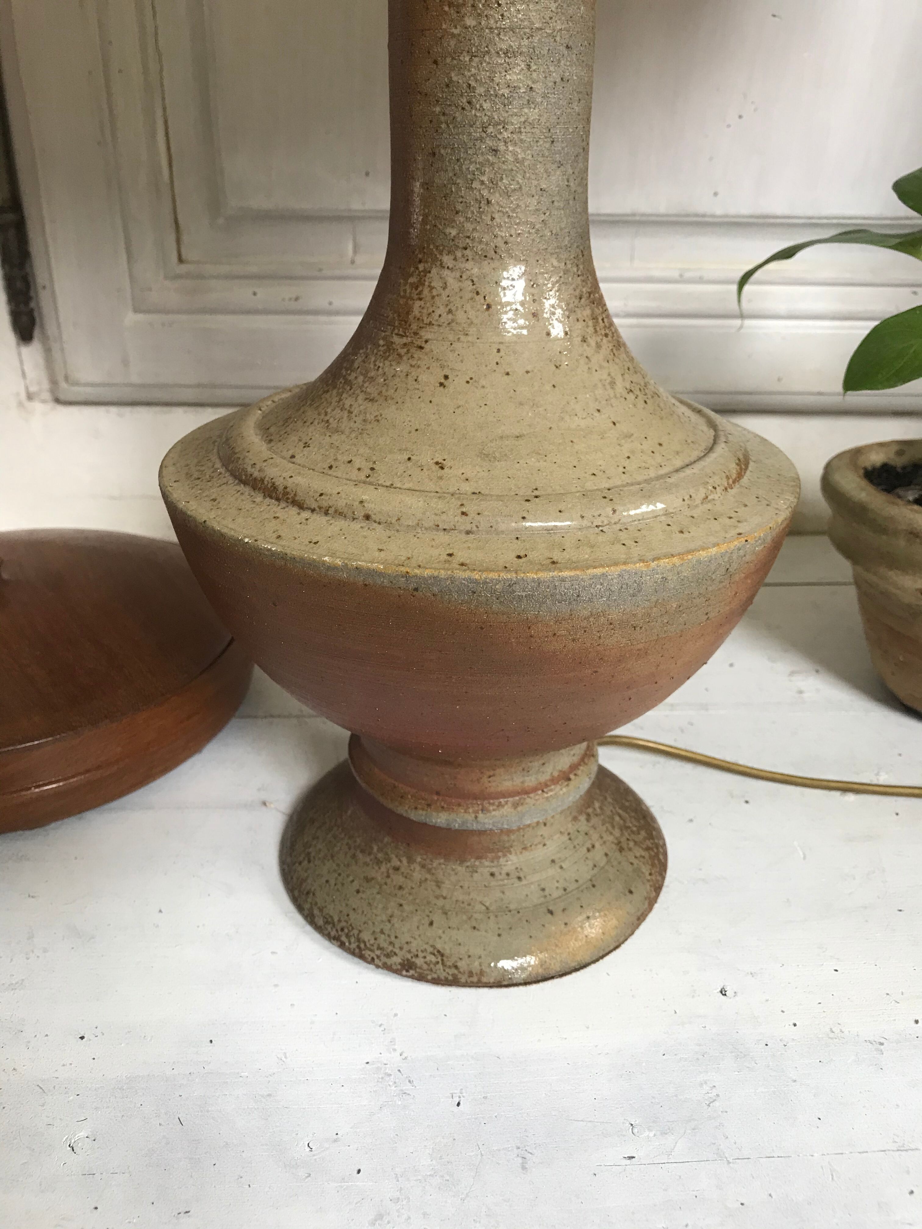 Pair of sandstone lamp