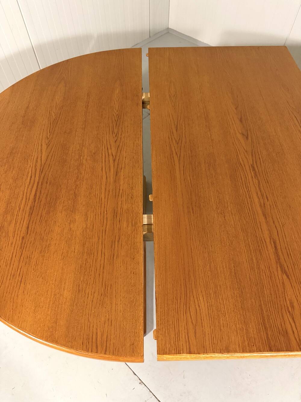 Karl Erik Ekselius extendable oak dining table J.O. Carlsson Sweden