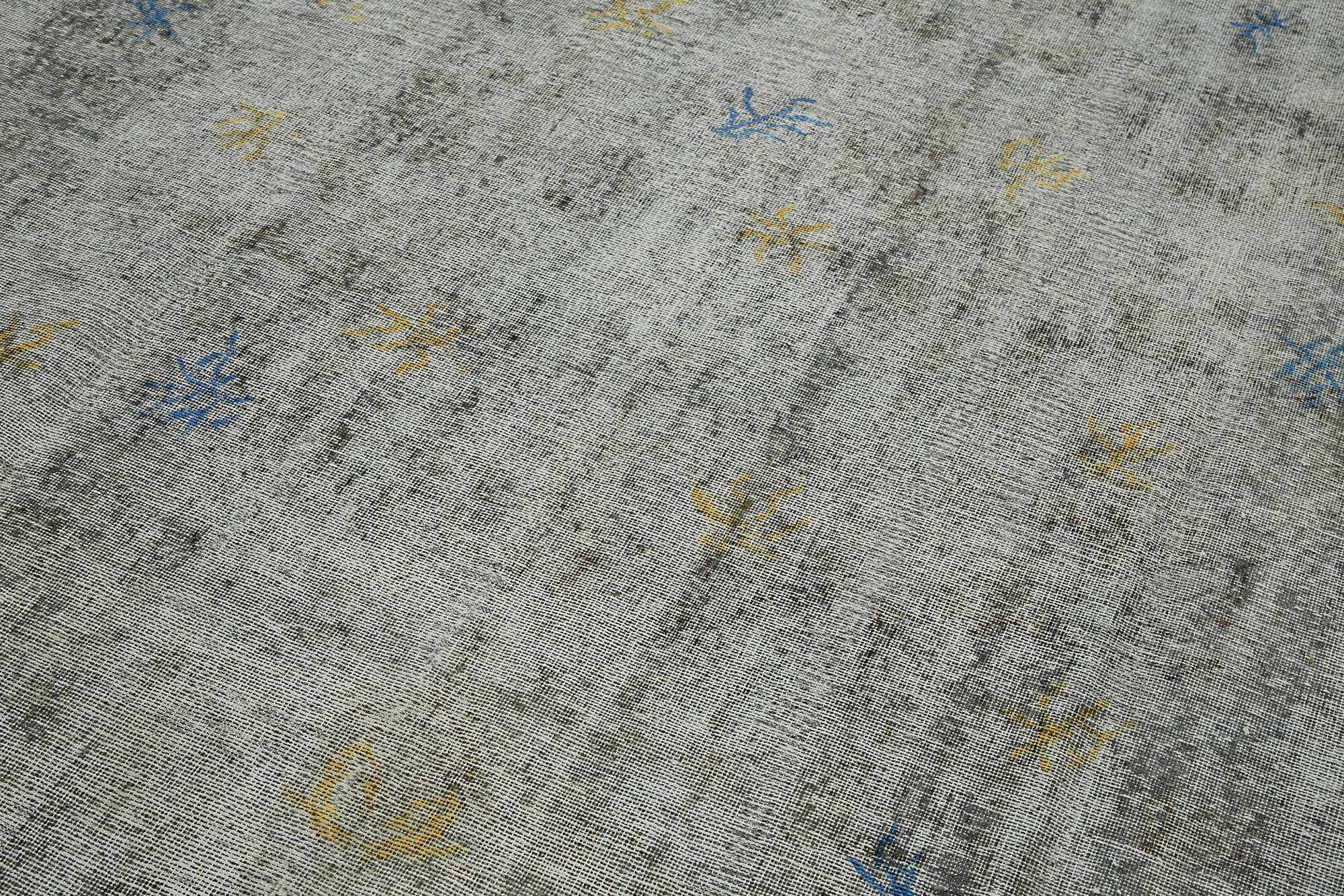 Handmade oriental 1980s 268 cm x 365 cm grey wool carpet