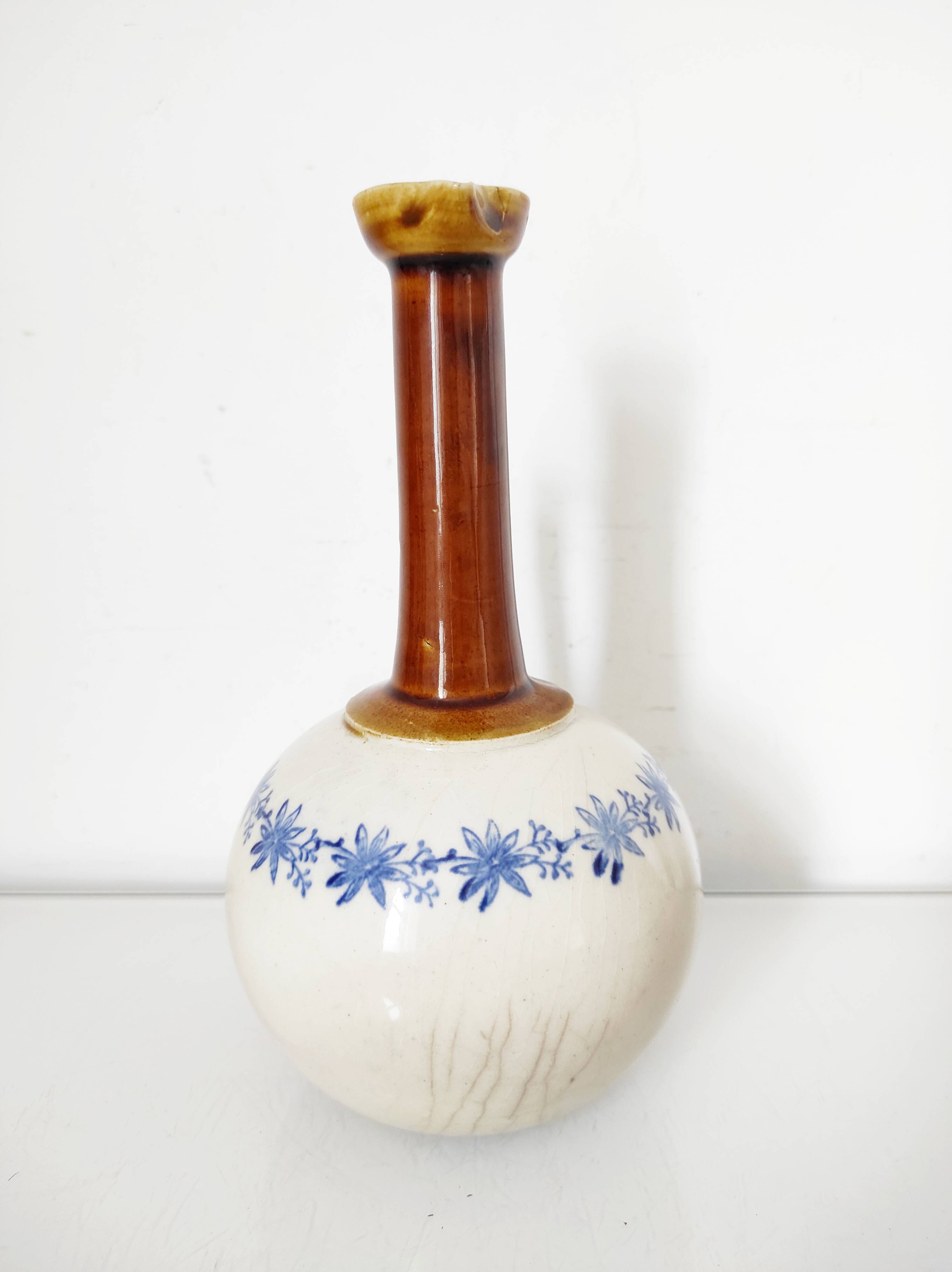 Vase, cruche Saint Uze en faïence "terre d'acier"