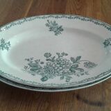 2 large oval dishes