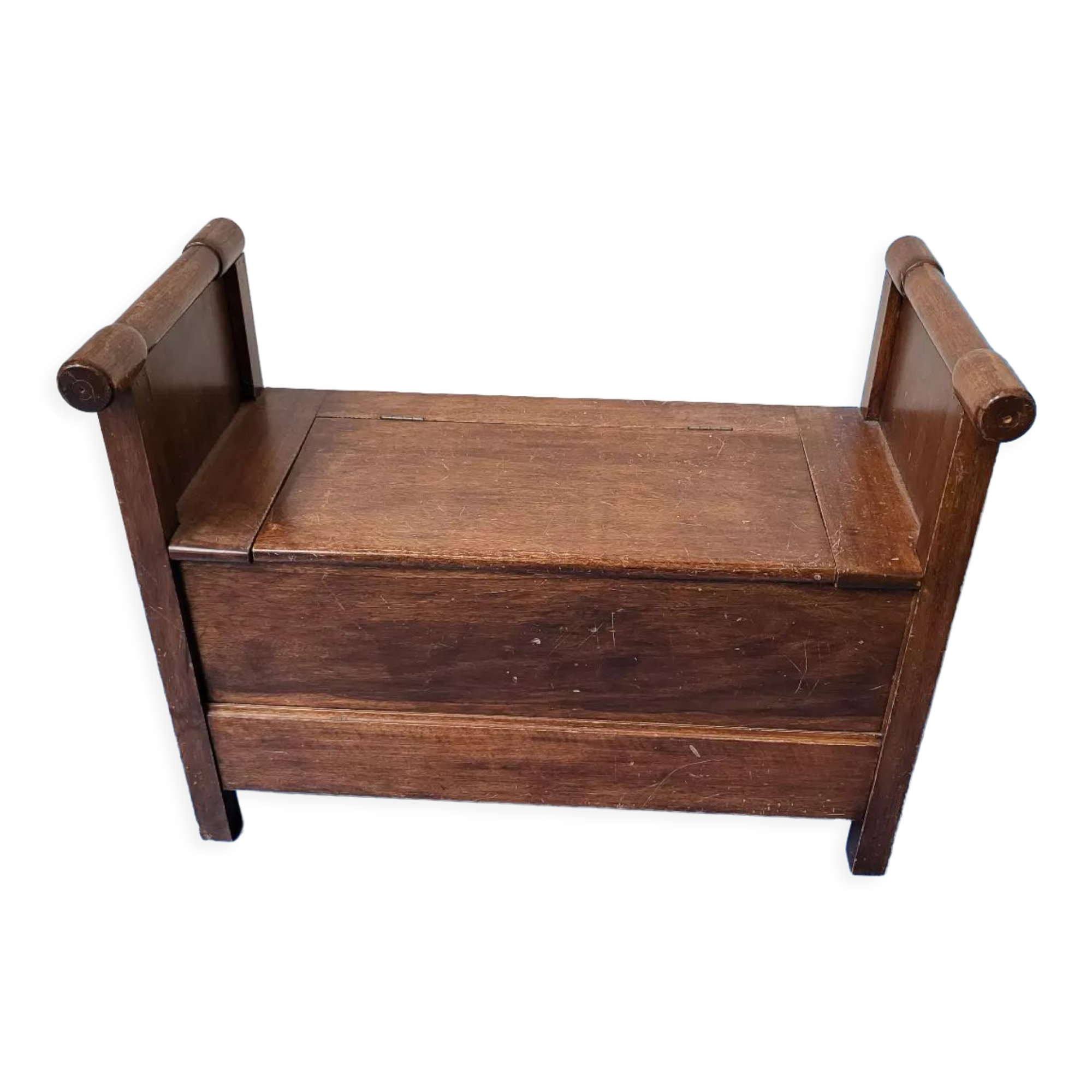 Chest booster bench