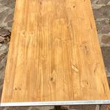 Godin font foot bistro table