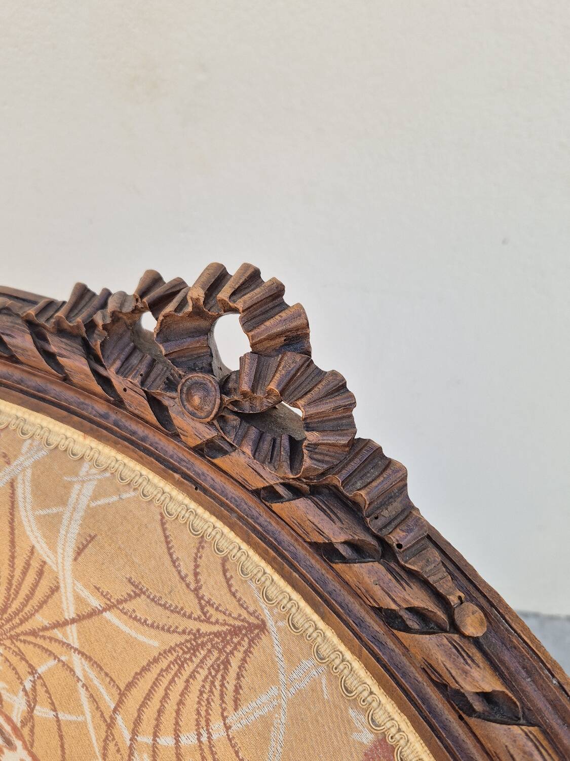 Chaise longue decorated with butterflies in Louis XVI style from the Napoleon III period