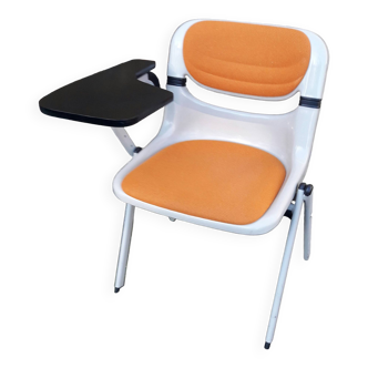 Dorsal tablet chair by E Ambasz and G Piretti 1990