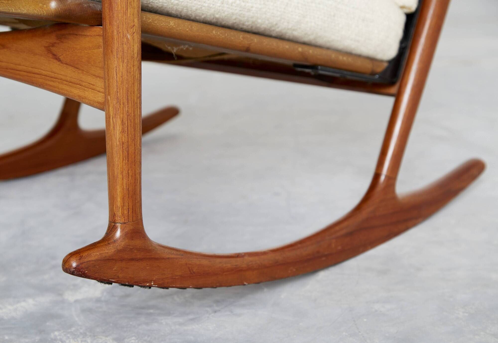 Rocking chair, model 650-15, by Ib Kofod-Larsen for Chr. Linneberg