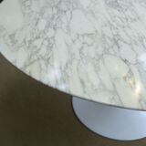 Table ronde "tulipe 137" en marbre d'Eero Saarinen,  knoll 1960