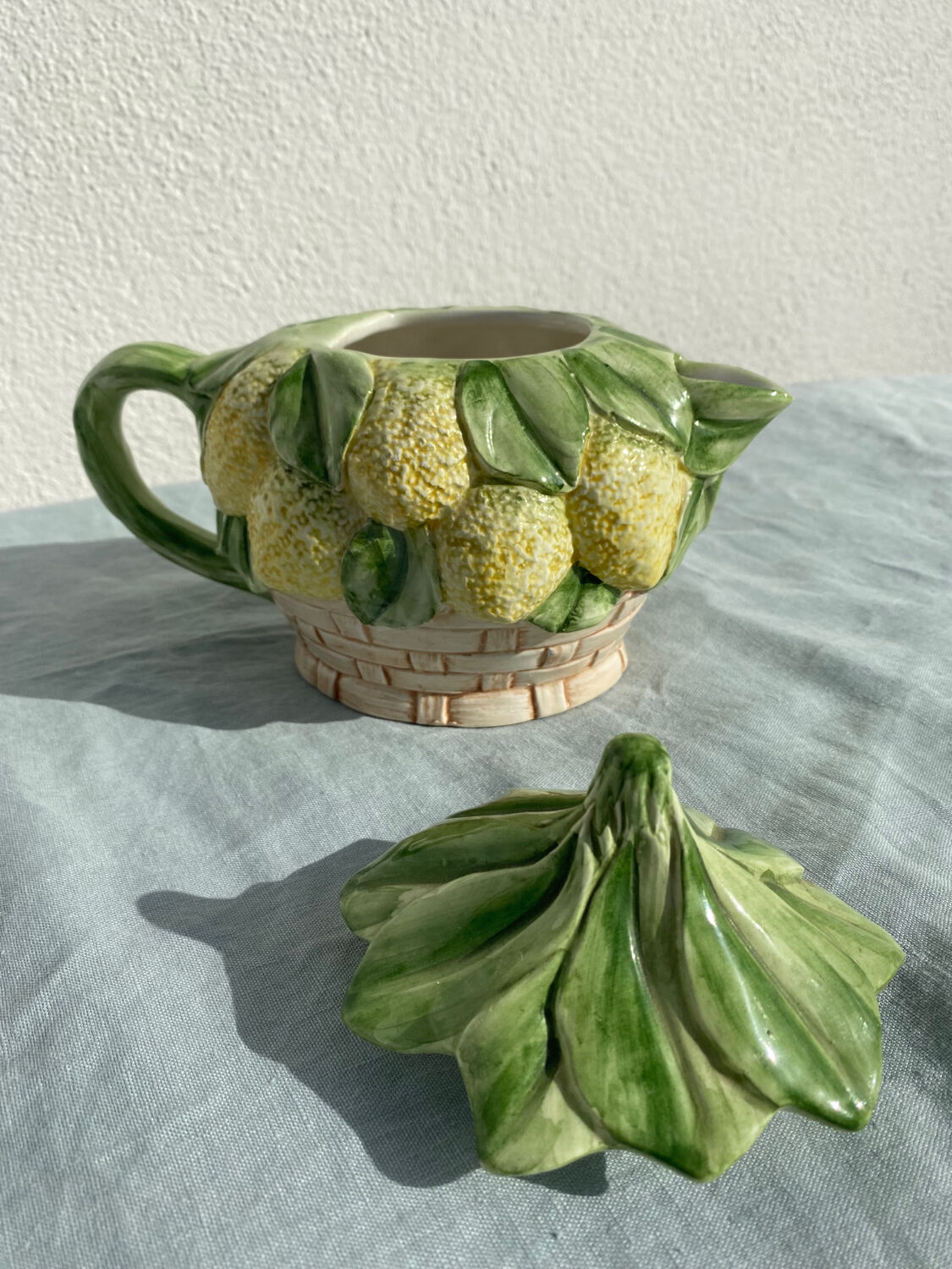 Lemon slushie teapot