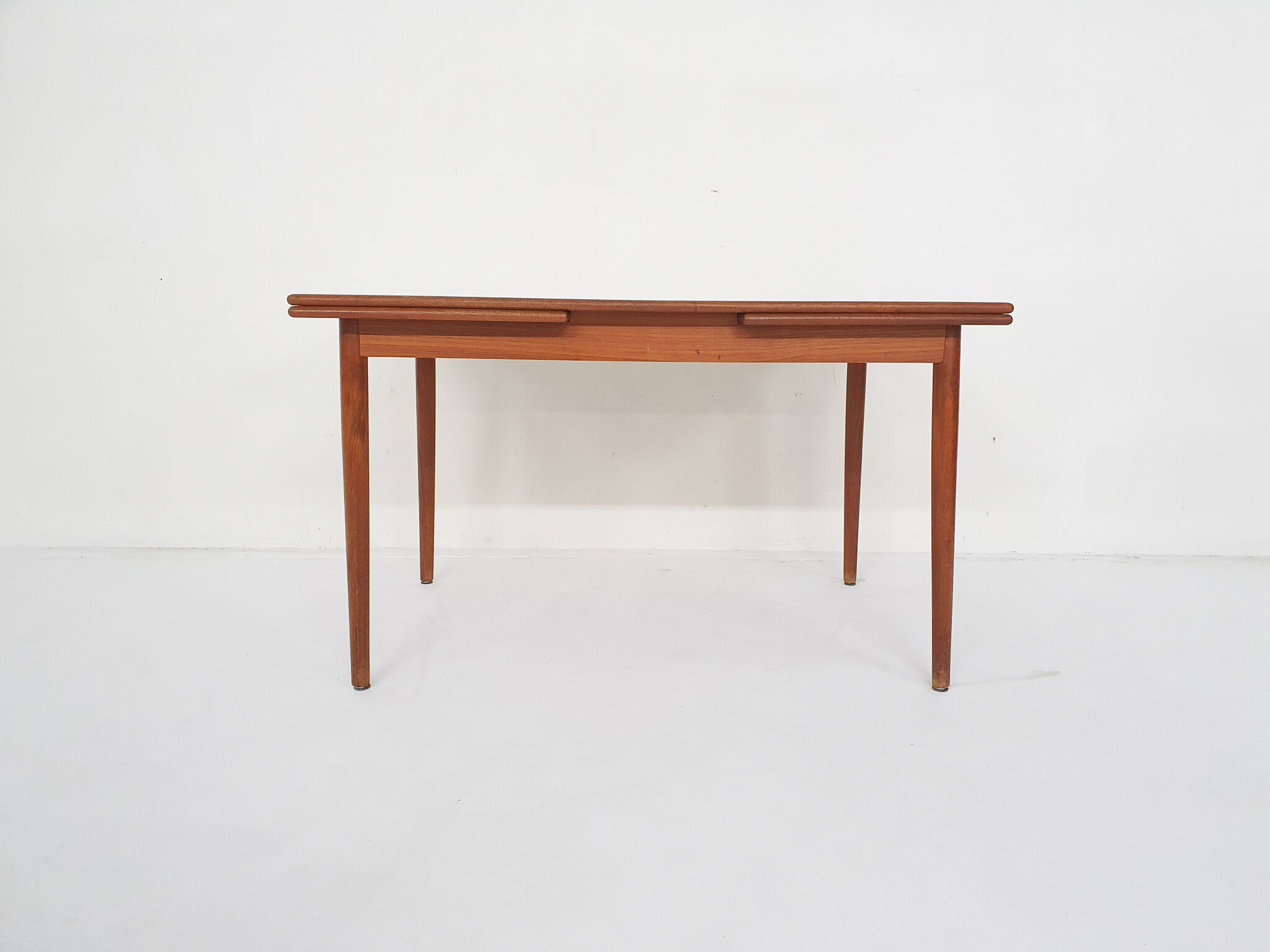 Teak extendable dining table, The Netherlands 1960's