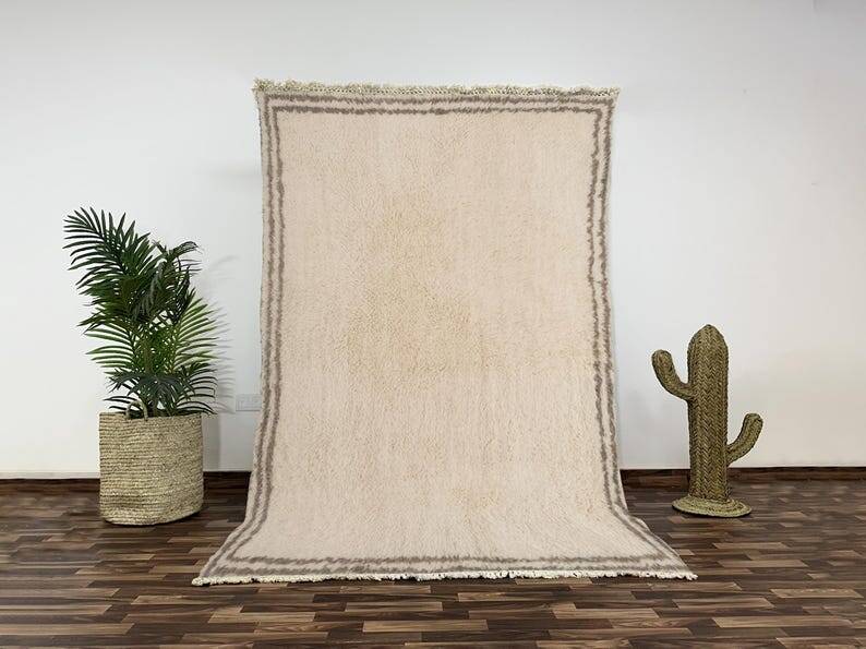 Handmade Moroccan rug 200cm x 300cm