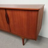 Scandinavian style sidebard
