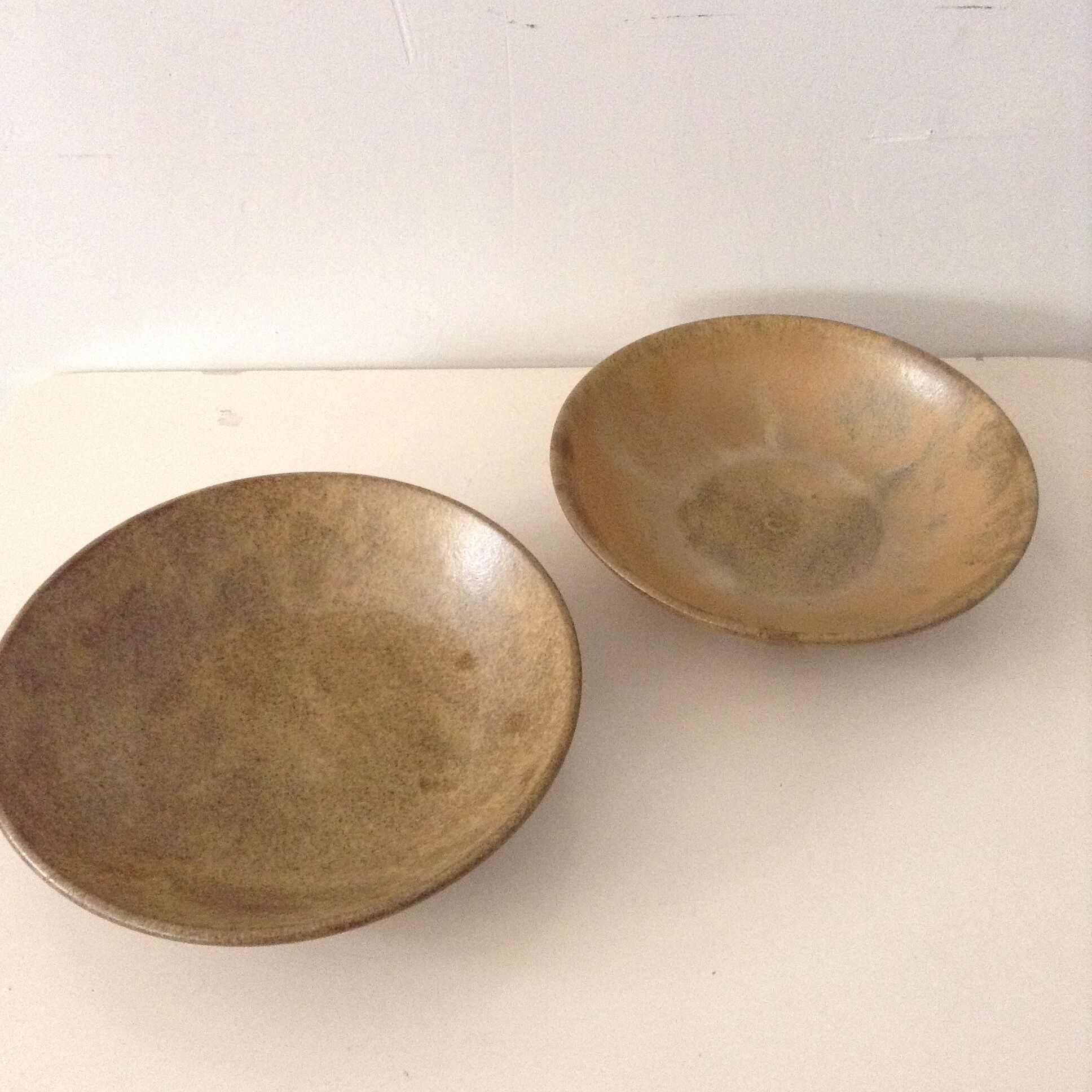 Stoneware dishes