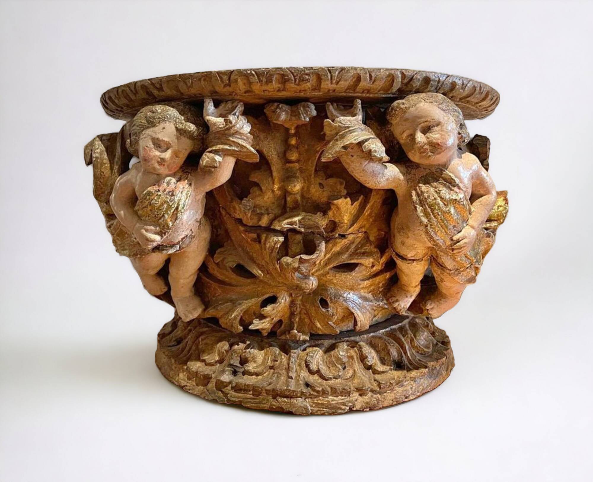 Baroque carved wooden pedestal or corbel, 17th/18th century