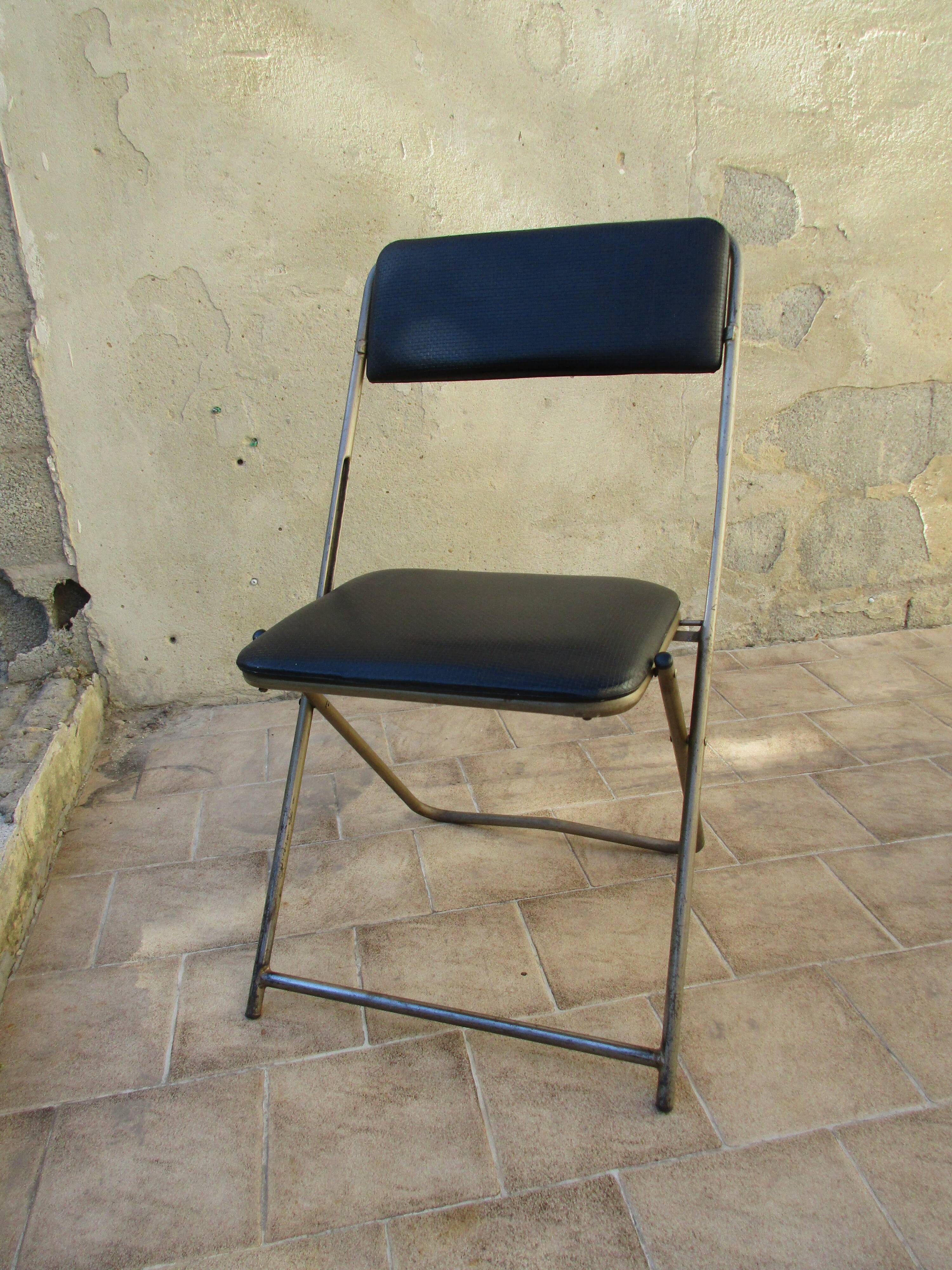 Lot of 4 folding chairs 70s