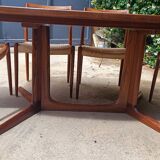 Scandinavian table