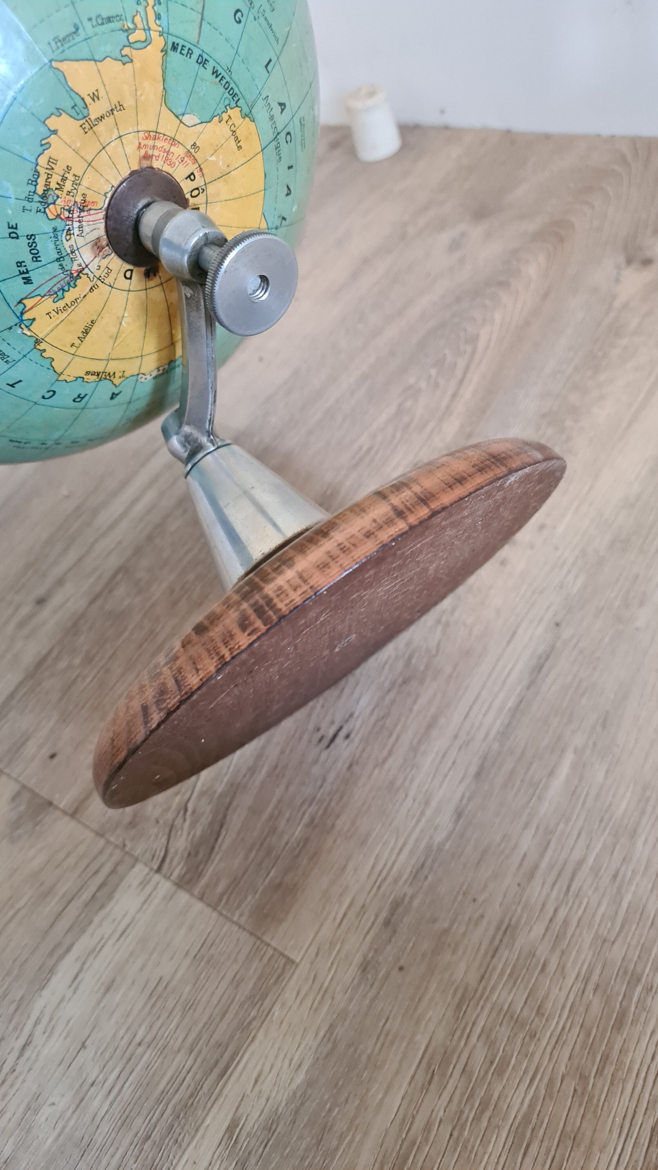 Former globe world map Geographer Joseph Forest Paris wood XIXth