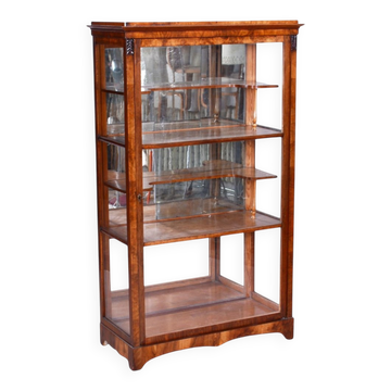 Vitrine Biedermeier tchèque en noyer et épicéa, années 1830