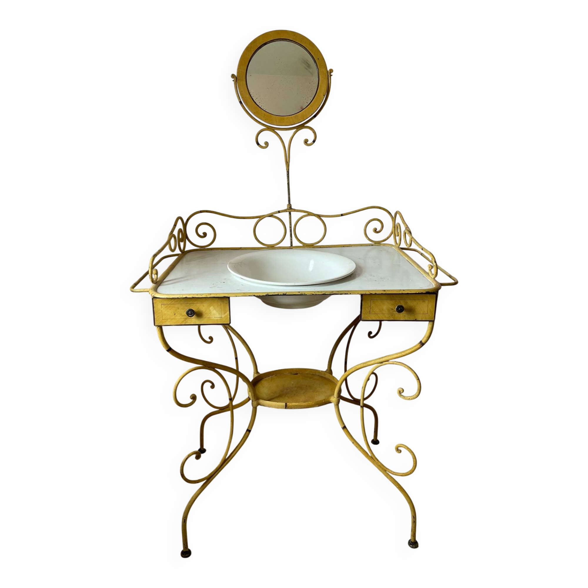 antique Provençal dressing table