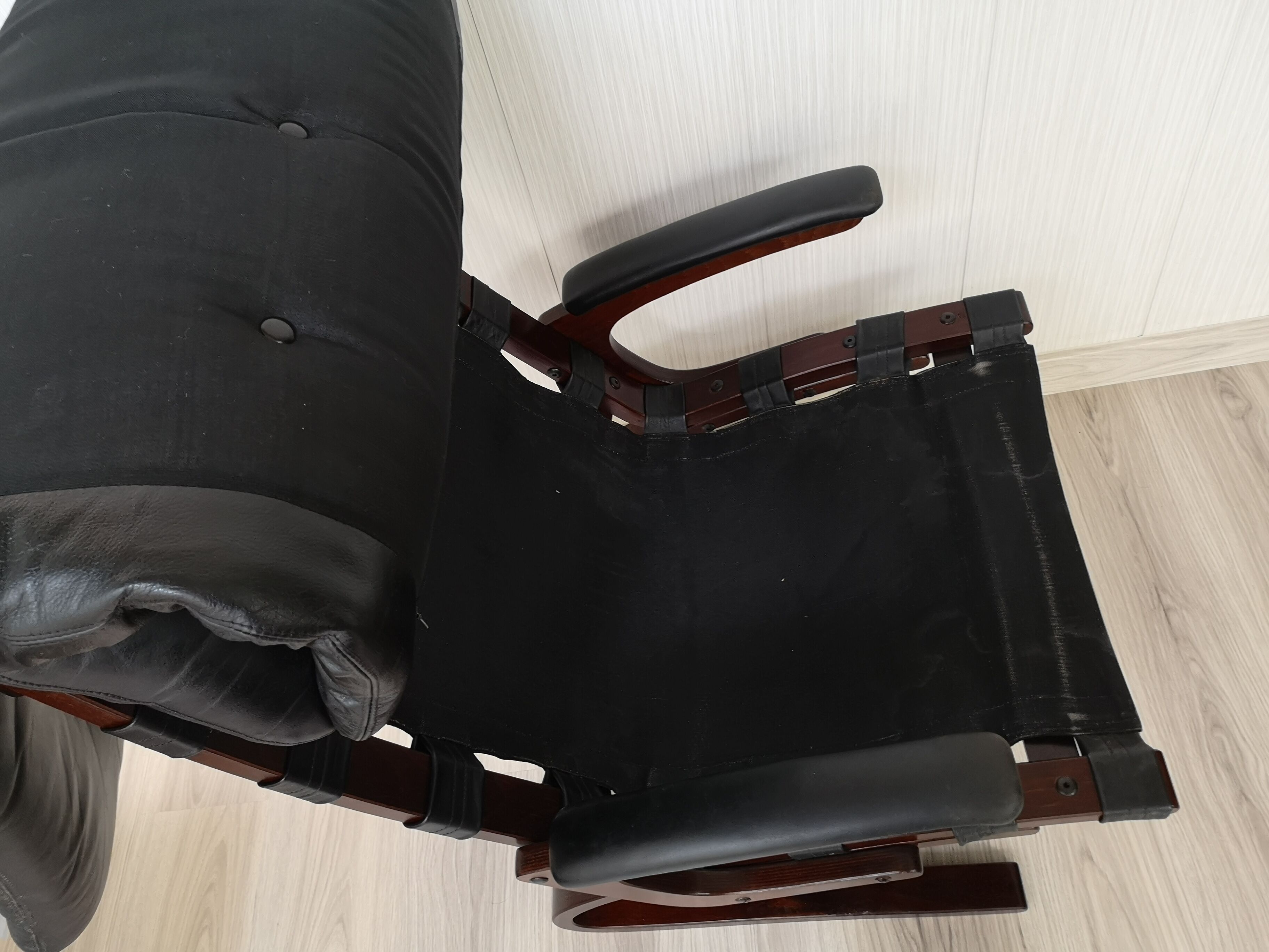 Vintage Model Kengu Lounge Chair and Footstool Set by Elsa & Nordahl Solheim for Rybo Rykken & Co