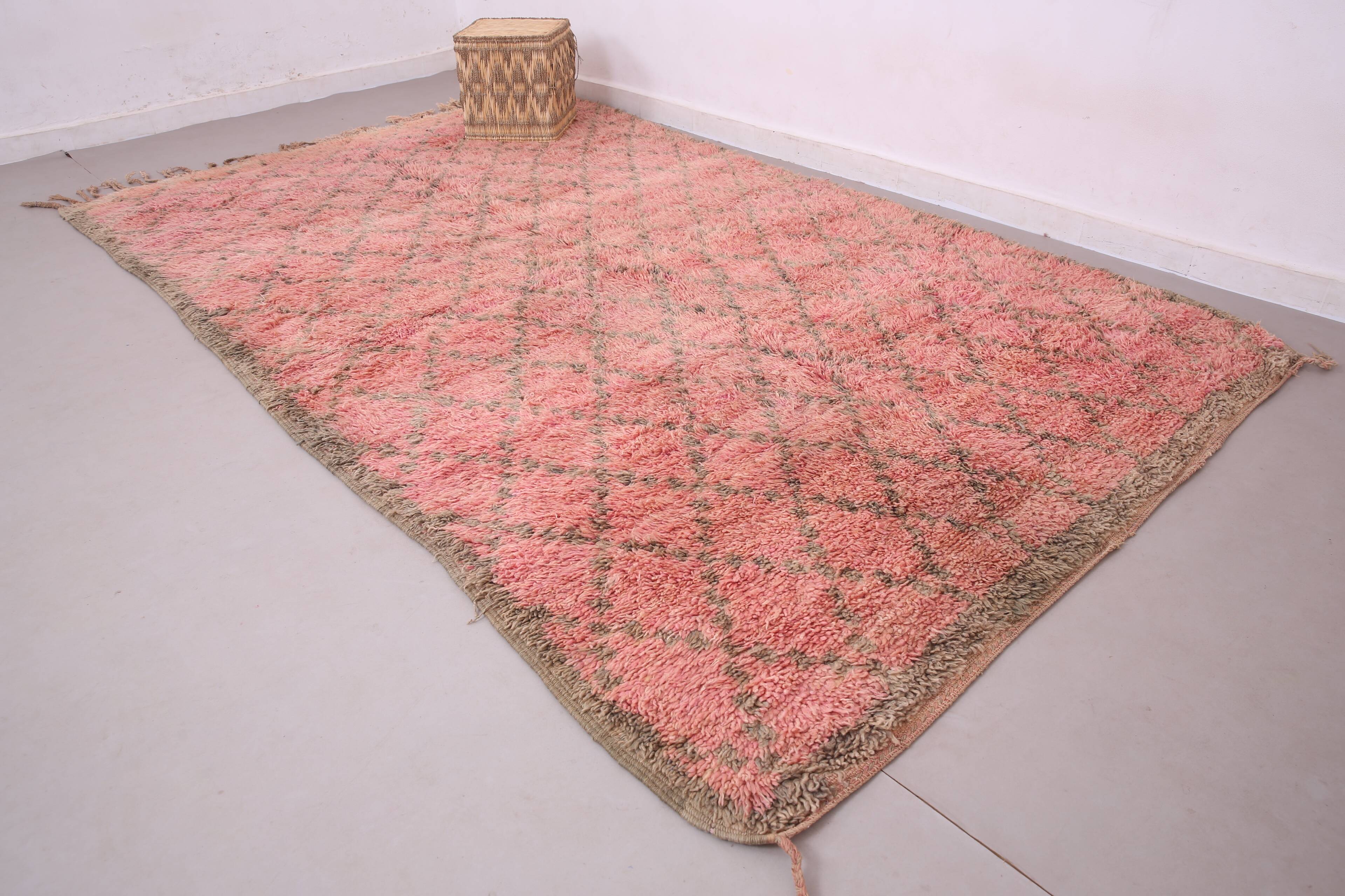Pink Vintage Moroccan Rug 204 x 340 cm - Berber Wool Rug - Handmade Rug Boh