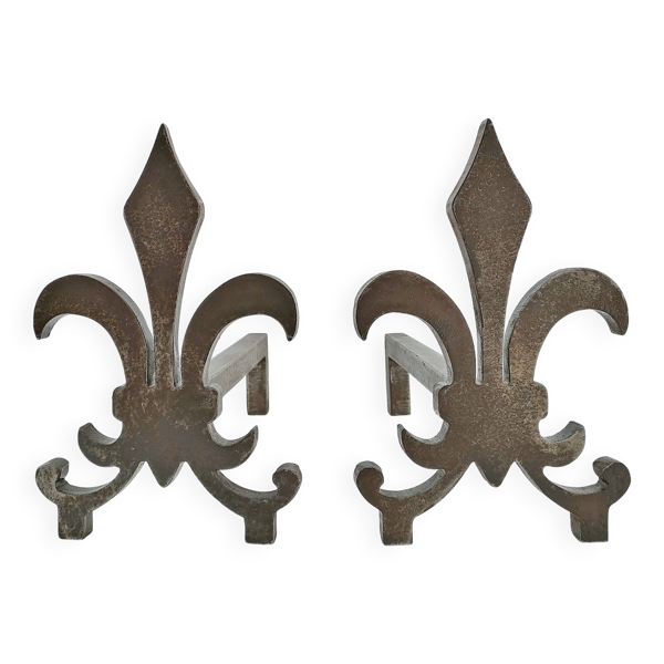 Paire chenets fleur de lys acier vintage