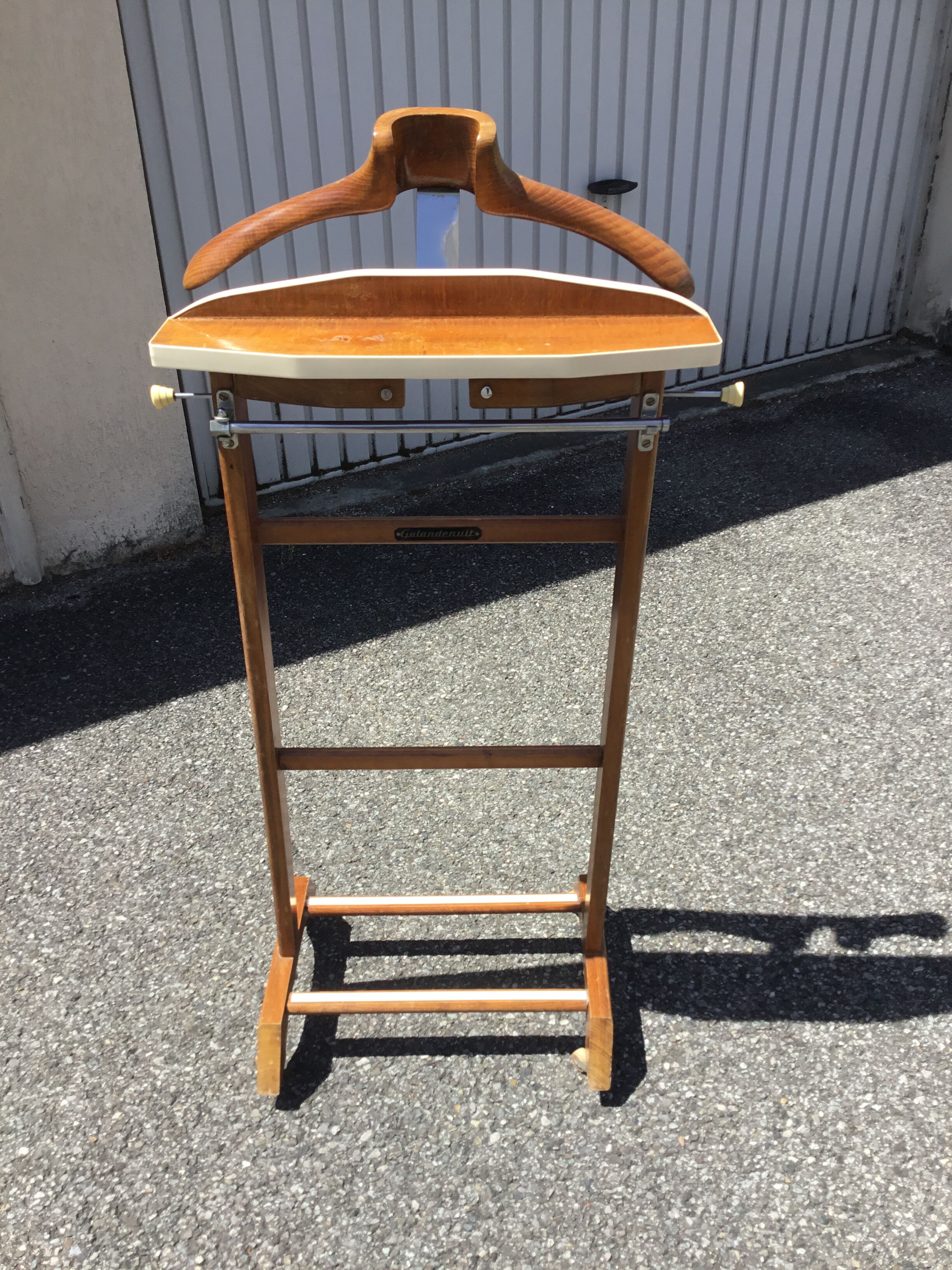 Galandenuit Room Valet