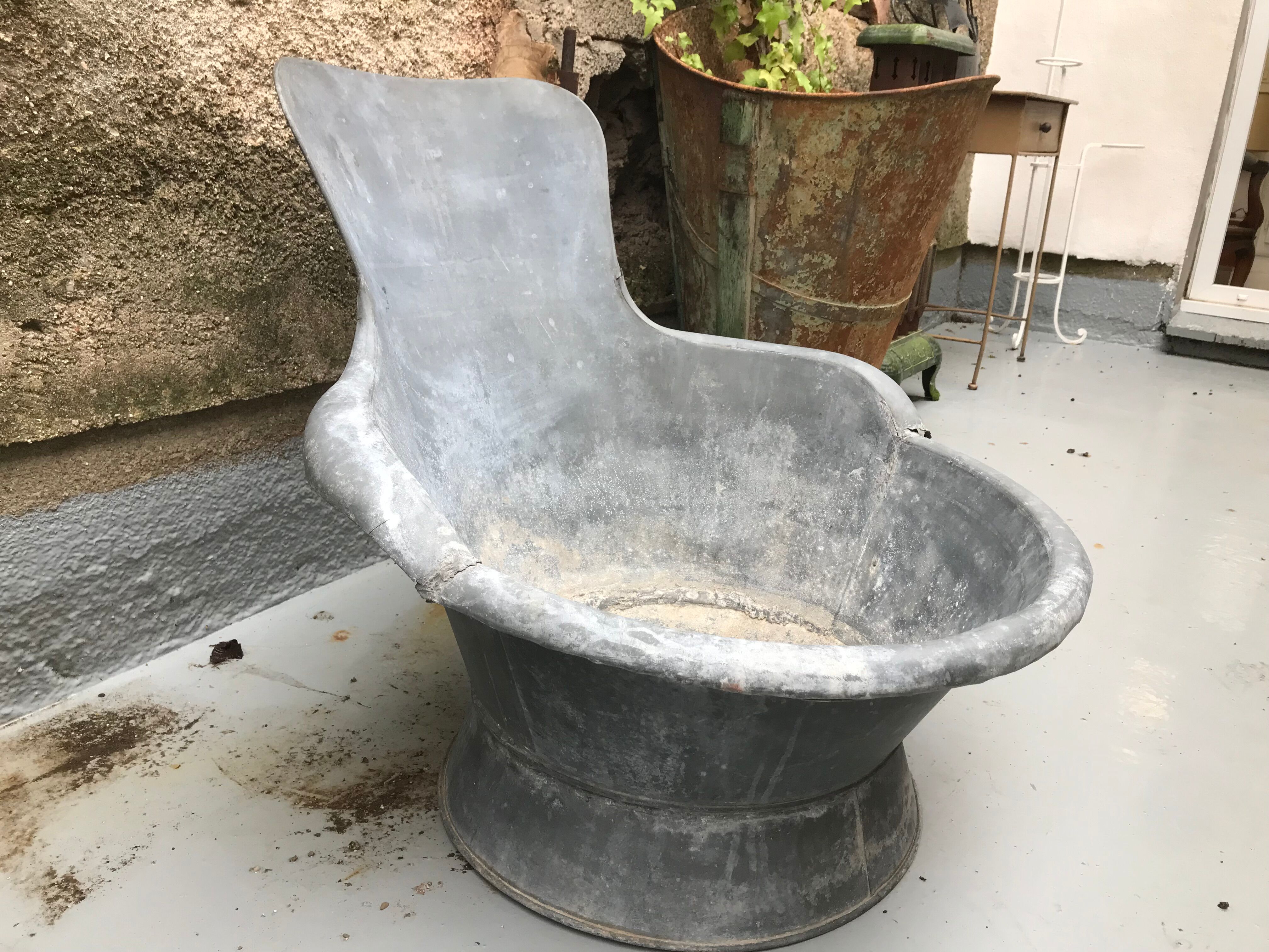 Zinc backrest bathtub XIX