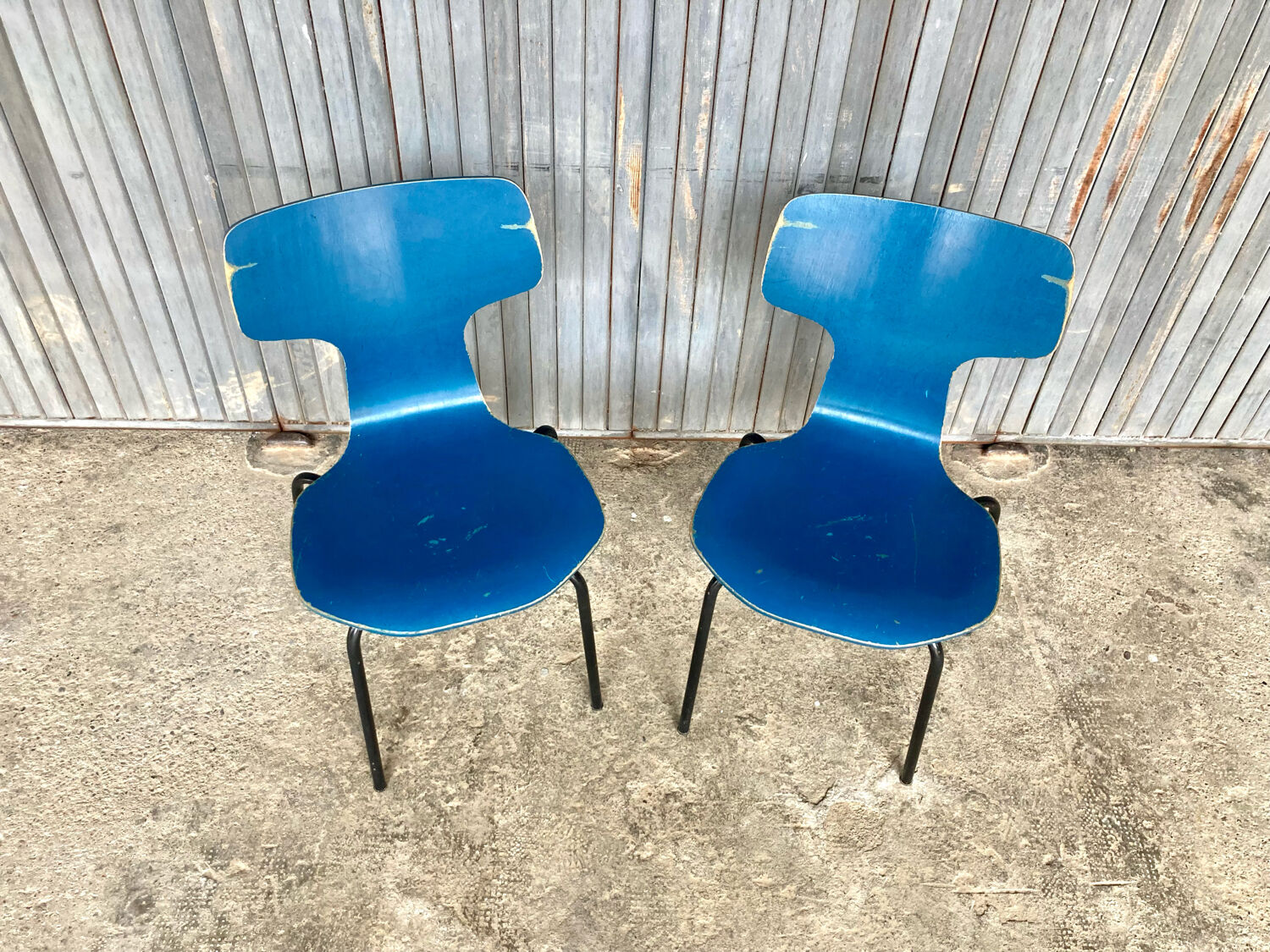 Set of 2 children's chairs by Arne Jacobsen for Fritz Hansen