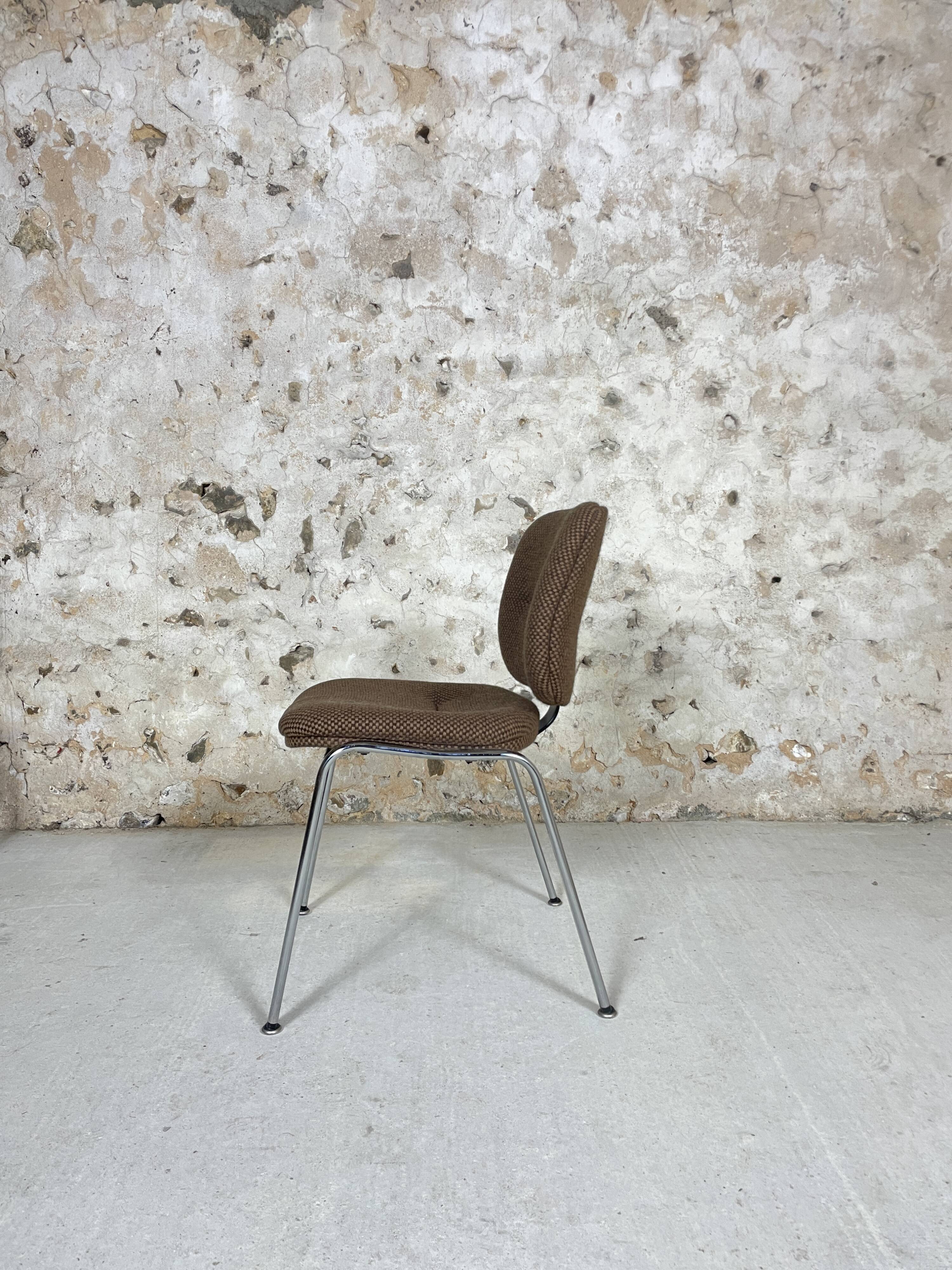 Conference chairs 70