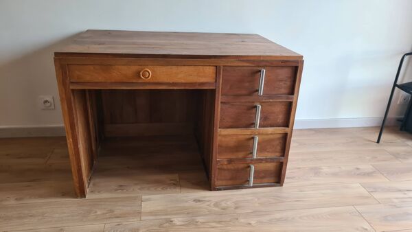 Bureau vintage administratif – noyer massif avec tiroirs