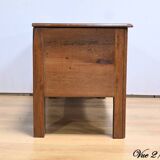 Important oak chest – late 19th century
