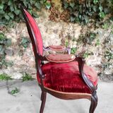 Louis XV armchair in mahogany and red velvet