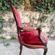 Fauteuil Louis XV en acajou et velours rouge