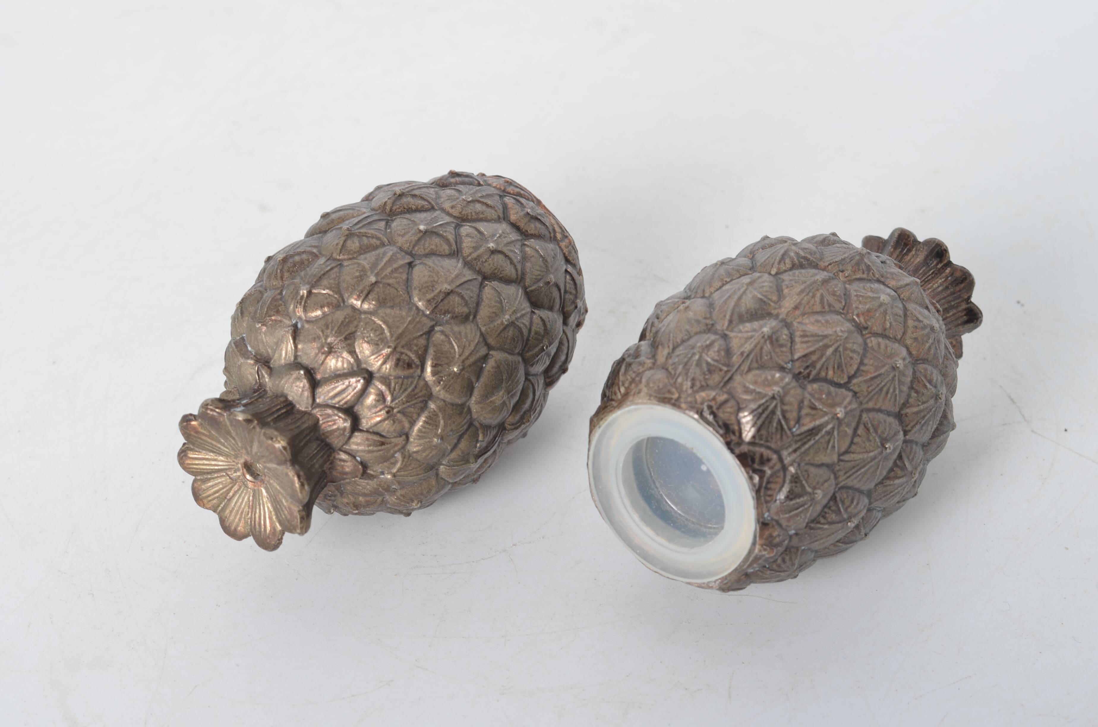 Mauro Manetti pineapple salt and pepper shaker