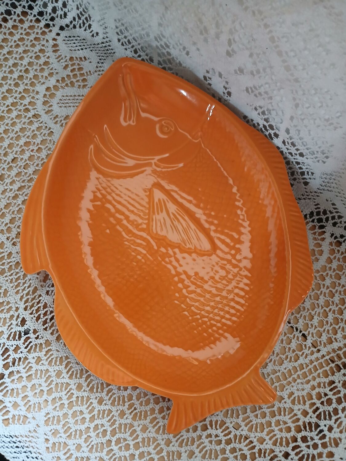 Large platter of fish barbotine